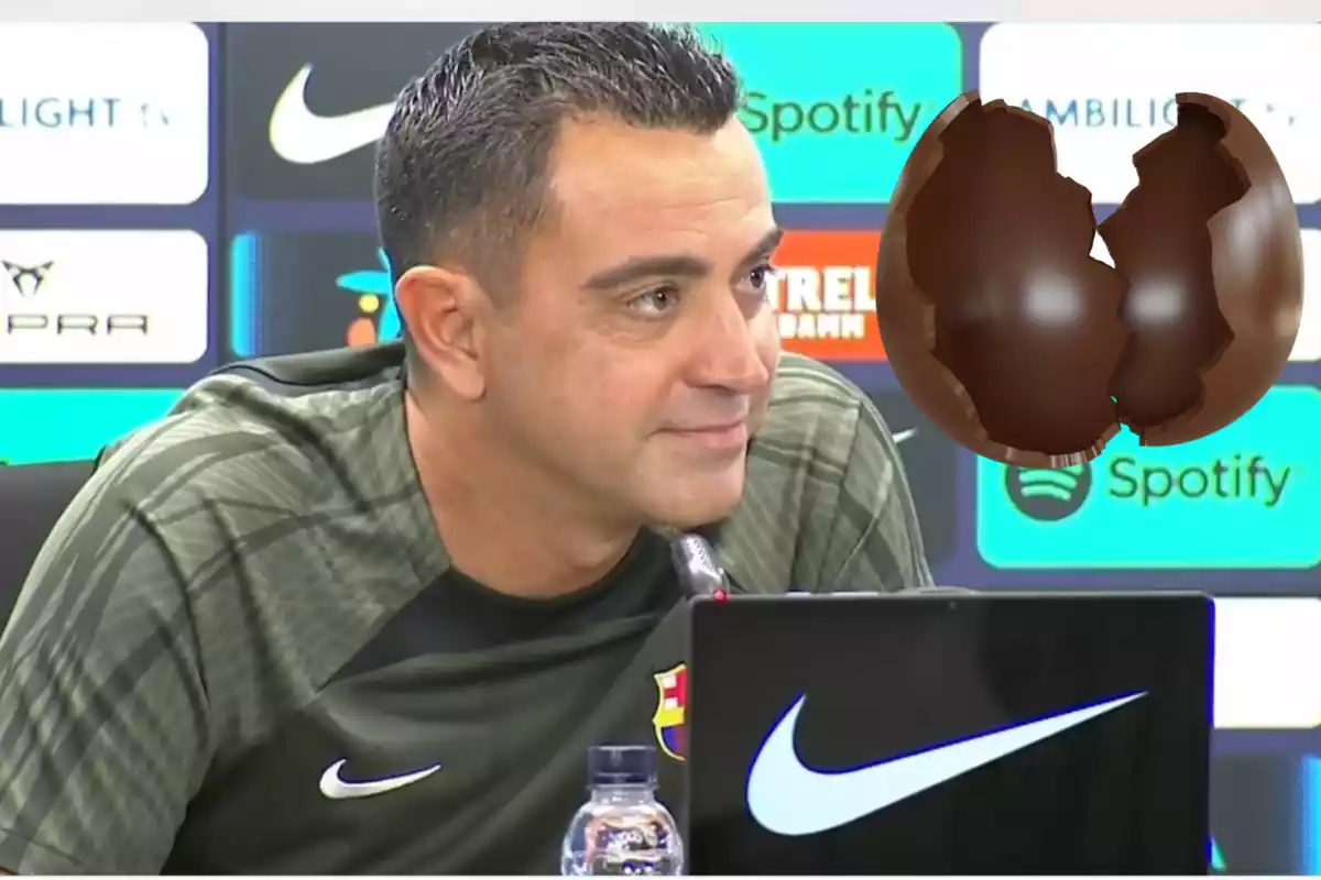 Muntatge amb una imatge de Xavi Hernández. A la dreta una imatge d'una emoticona amb un ou de xocolata