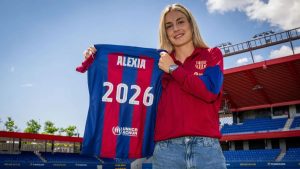 Alèxia Putellas amb la samarreta del Barça