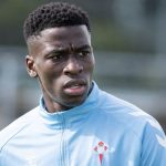 Ilaix Moriba amb rostre seriós durant un entrenament amb el Celta de Vigo