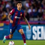 Joao Cancelo durant un partit amb el Barça