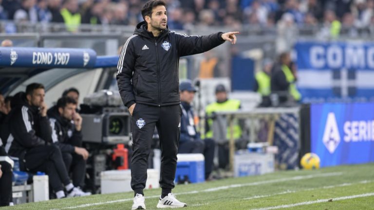 Cesc Fàbregas, actual entrenador del Como